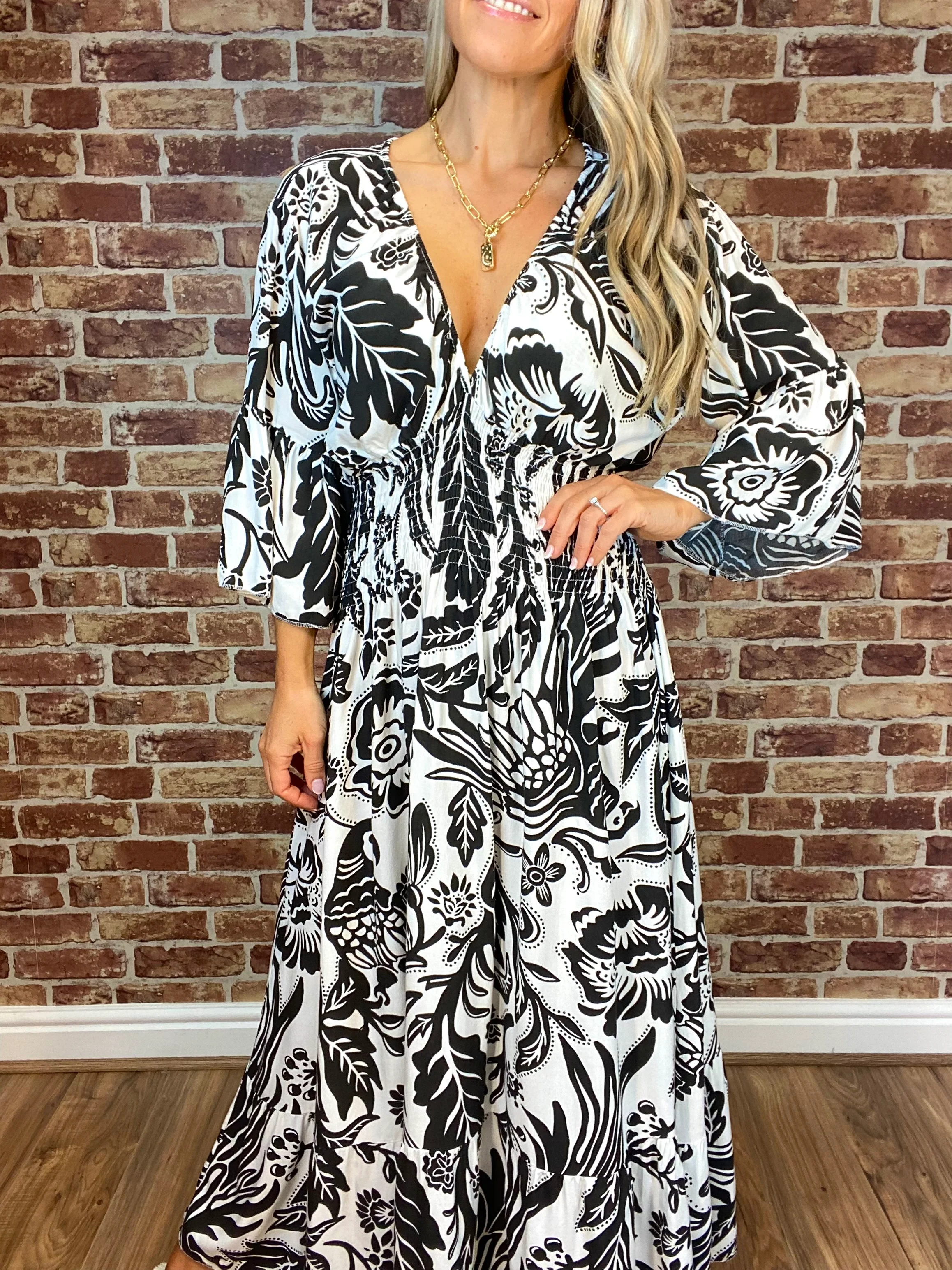Parrot Paradise Dress - Image 11